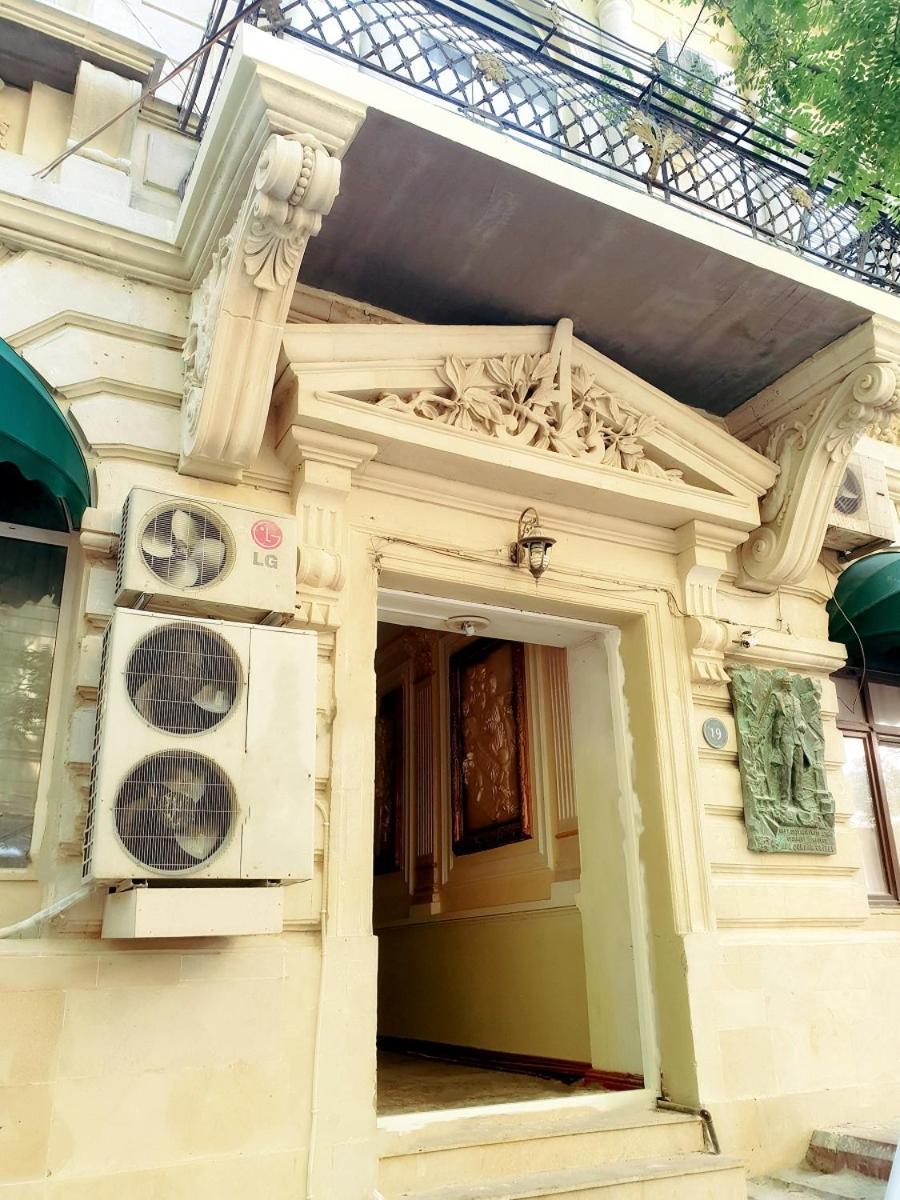 Central Apartment "Ameliya" Baku Exterior foto
